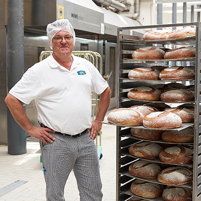 Bäcker/in in Augsburg – Leitungsposition in Vollzeit | Biobäckerei Schubert