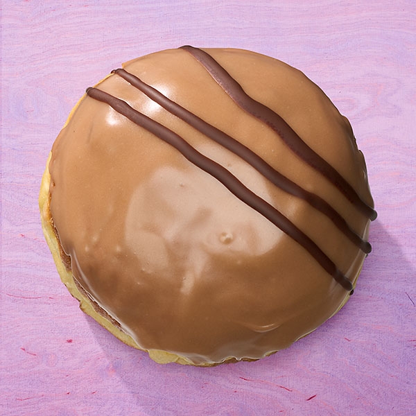 Hefeteiggebäck mit Schokopuddingfüllung