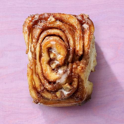 veganes Hefeteiggeb&auml;ck mit Apfel-Zimt-F&uuml;llung