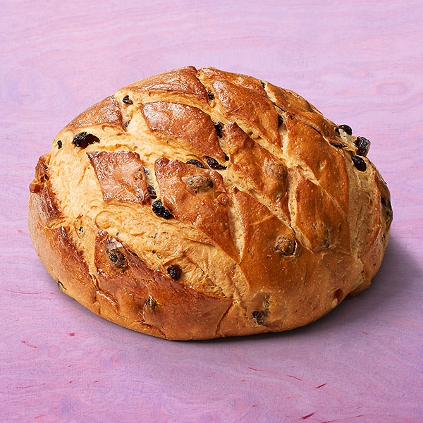 Hefeteiggebäck mit Rosinen Hefeteiggebäck mit Rosinen