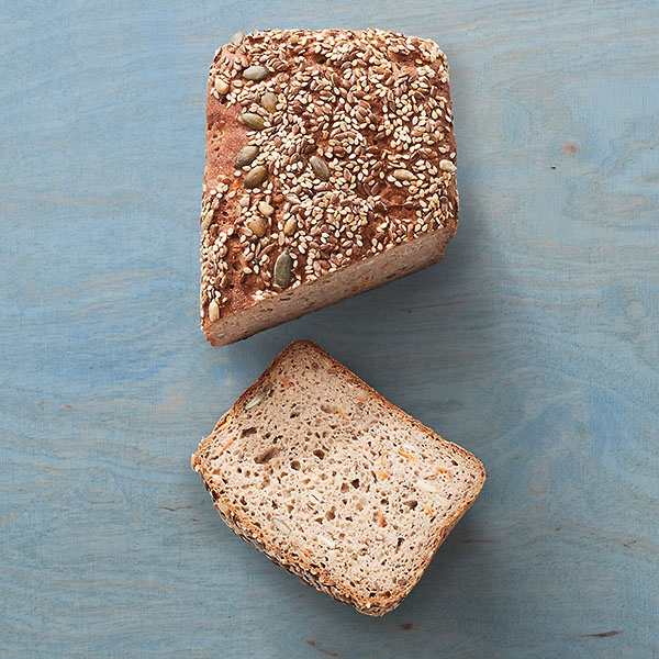 Glutenfreies Brot mit Buchweizenmehl und Karotten Glutenfreies Brot mit Buchweizenmehl und Karotten