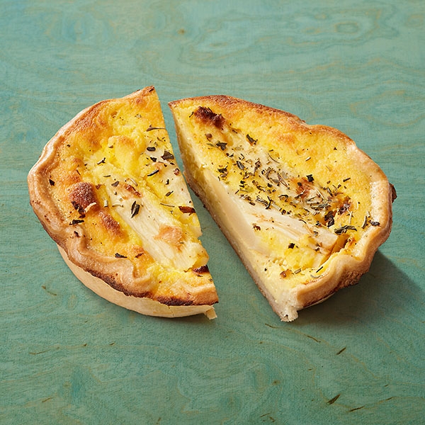 Dinkelgebäck mit Spargel