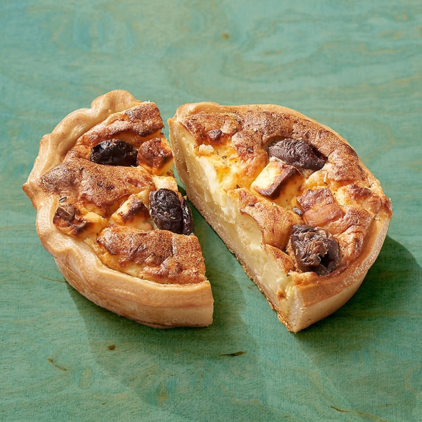 Dinkelgebäck mit Mediterraner Füllung 