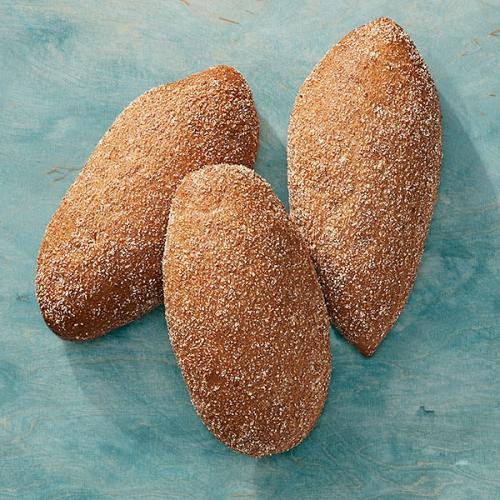 Dinkelvollkornbr&ouml;tchen mit Dinkelgrie&szlig;