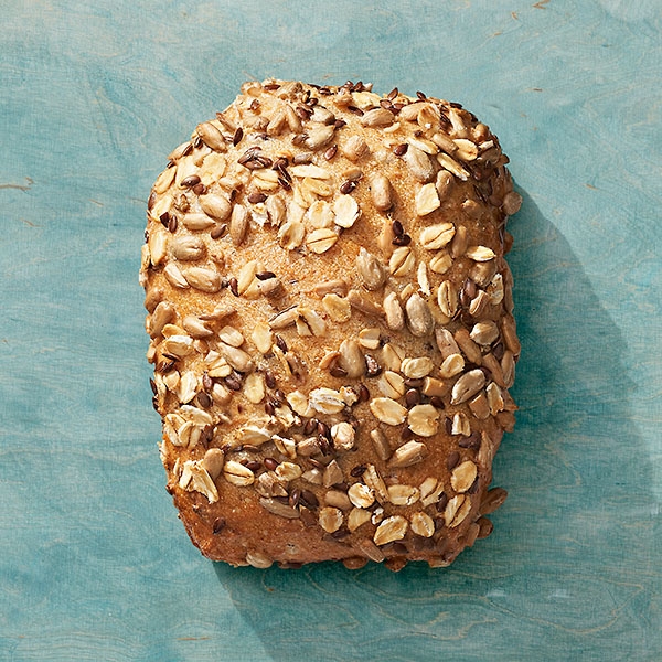 Weizenbrötchen mit Saaten Weizenbrötchen mit Saaten